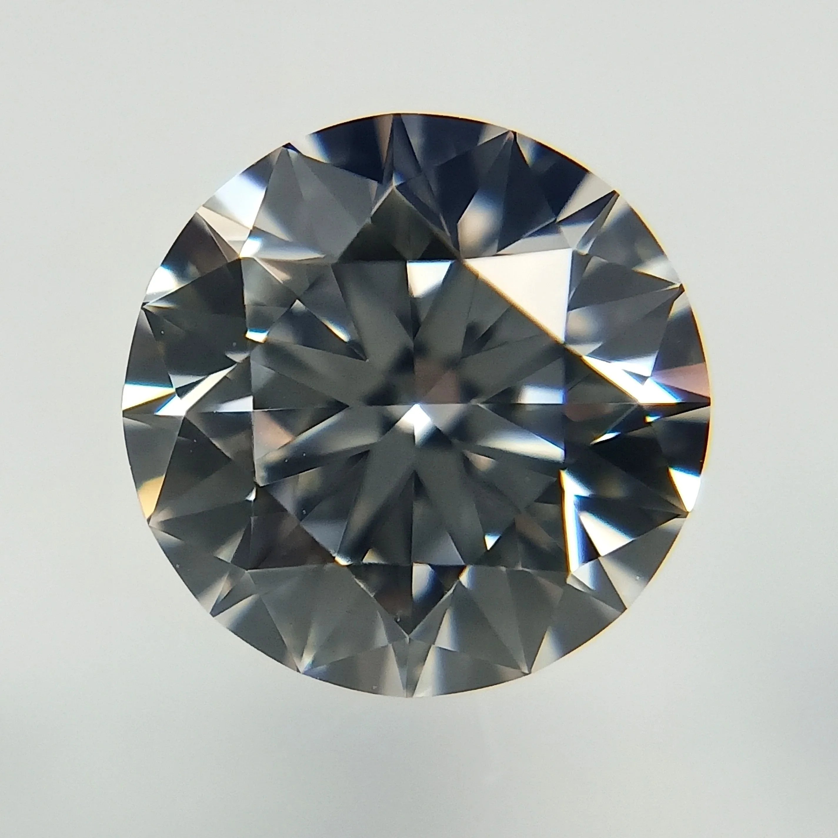 1.11ct Round Natural Diamond (Colour D, Clarity IF, Cut VG, GIA Certified)
