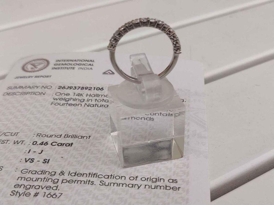 Alliancering i 14 KT Hvidguld med 0.46 CT Brillanter | MANICH