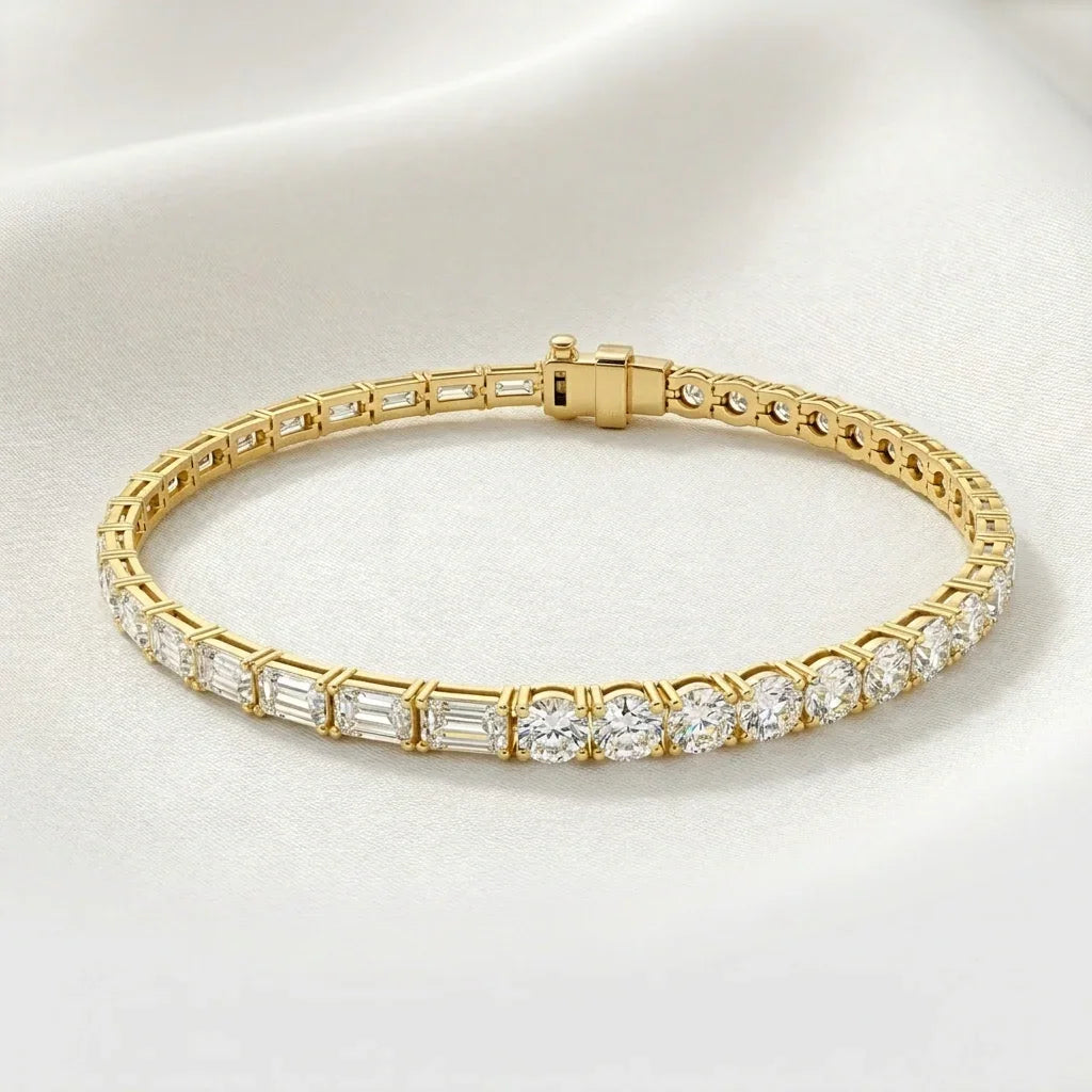Lab grown diamond tennis bracelet 8.10 ct D-F VVS yellow gold 14kt white background
