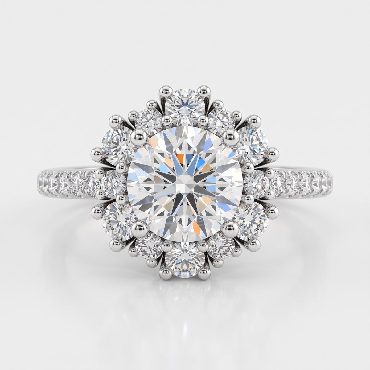 ZSY018 diamantring med blomsterhalo i hvidguld set forfra