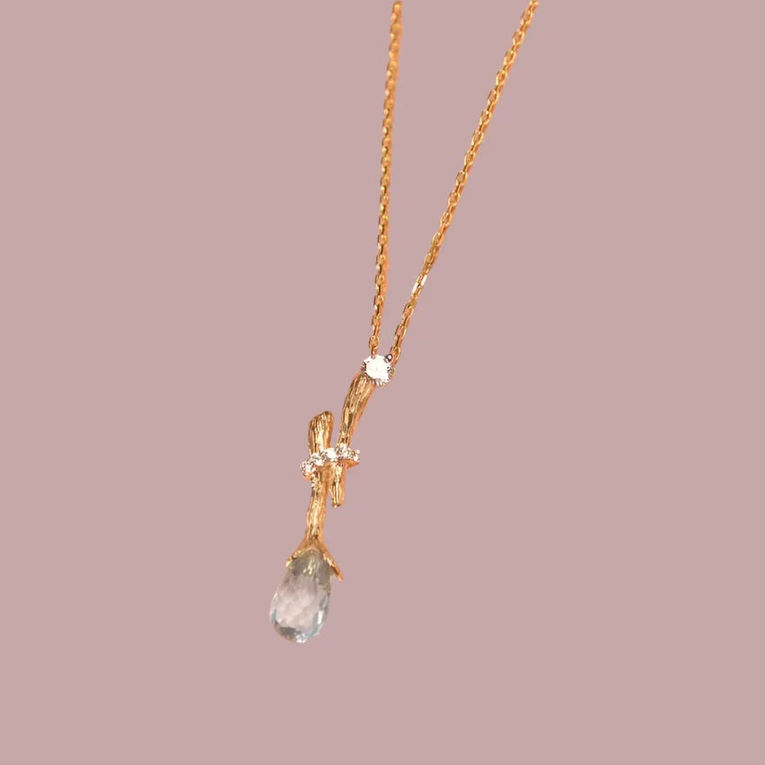 Topas vedhæng med 0.11 ct. brillanter