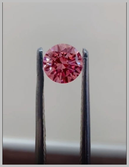 0.10 CT Pink Fancy Vivid, VVS Laboratoriefremstillet