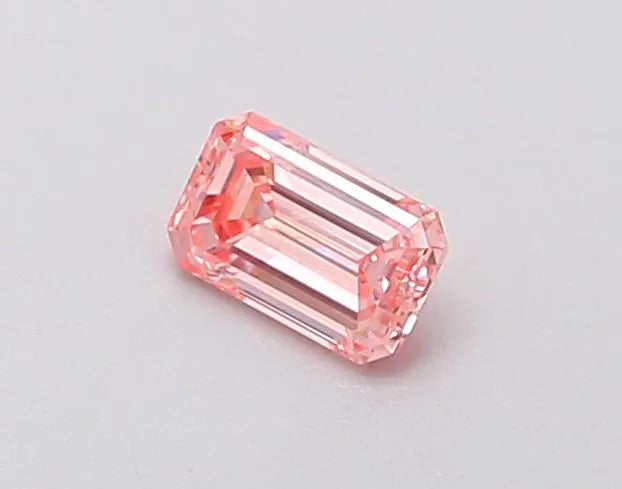 0.24ct Emerald Lab Grown Diamond (Colour Fancy Intense Pink, Clarity VS1, IGI Certified)
