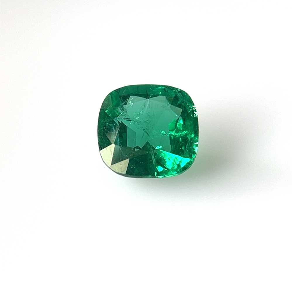 3.61ct Cushion Natural Emerald (Colour Green, Clarity Slightly Included, Cut Faceted)