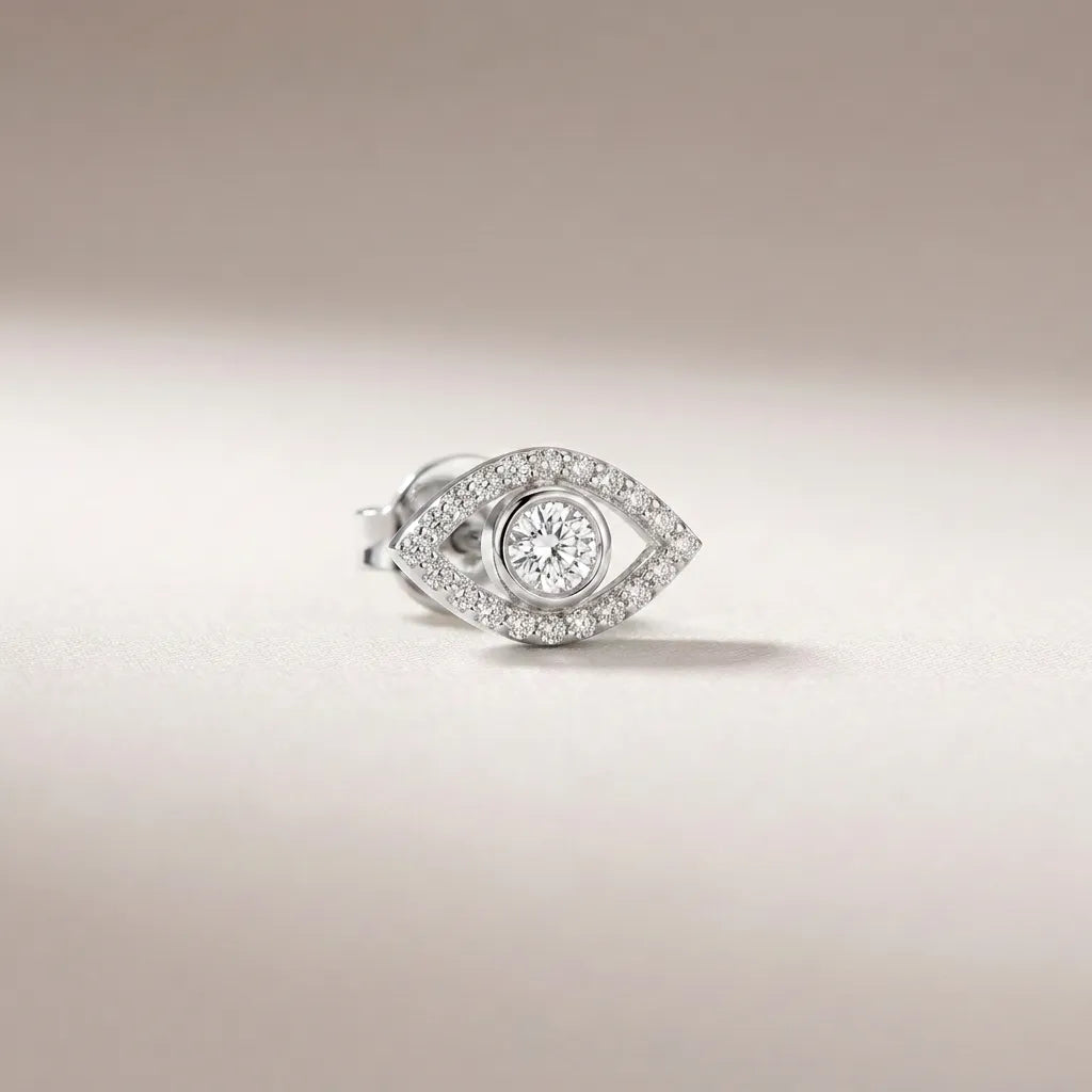 Evil Eye Vedhæng i 14 karat guld – lab grown diamanter, øjeformet design med central brillant