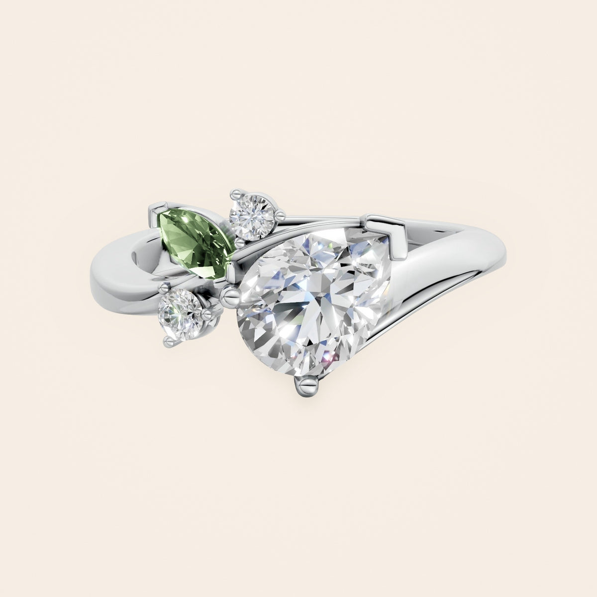 DR0332 diamantring med pæreformet diamant og grøn markise i 14 kt. hvidguld, forfra