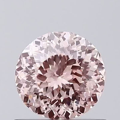 Video af den faktiske 0,53 ct Fancy Intense Pink lab-grown diamant, der drejer rundt