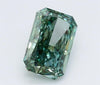 Lab grown Fancy Vivid Green diamant på 1.48 ct slebet i radiant cut med VVS2 klarhed og Excellent finish. En sjælden farvet diamant med intens grøn farve og høj brillans.