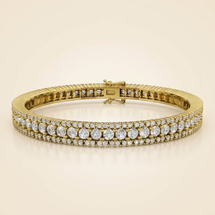 Tennisarmbånd i 18 kt gulguld med 5,50 ct hvide brillanter fra Manich Jewelry