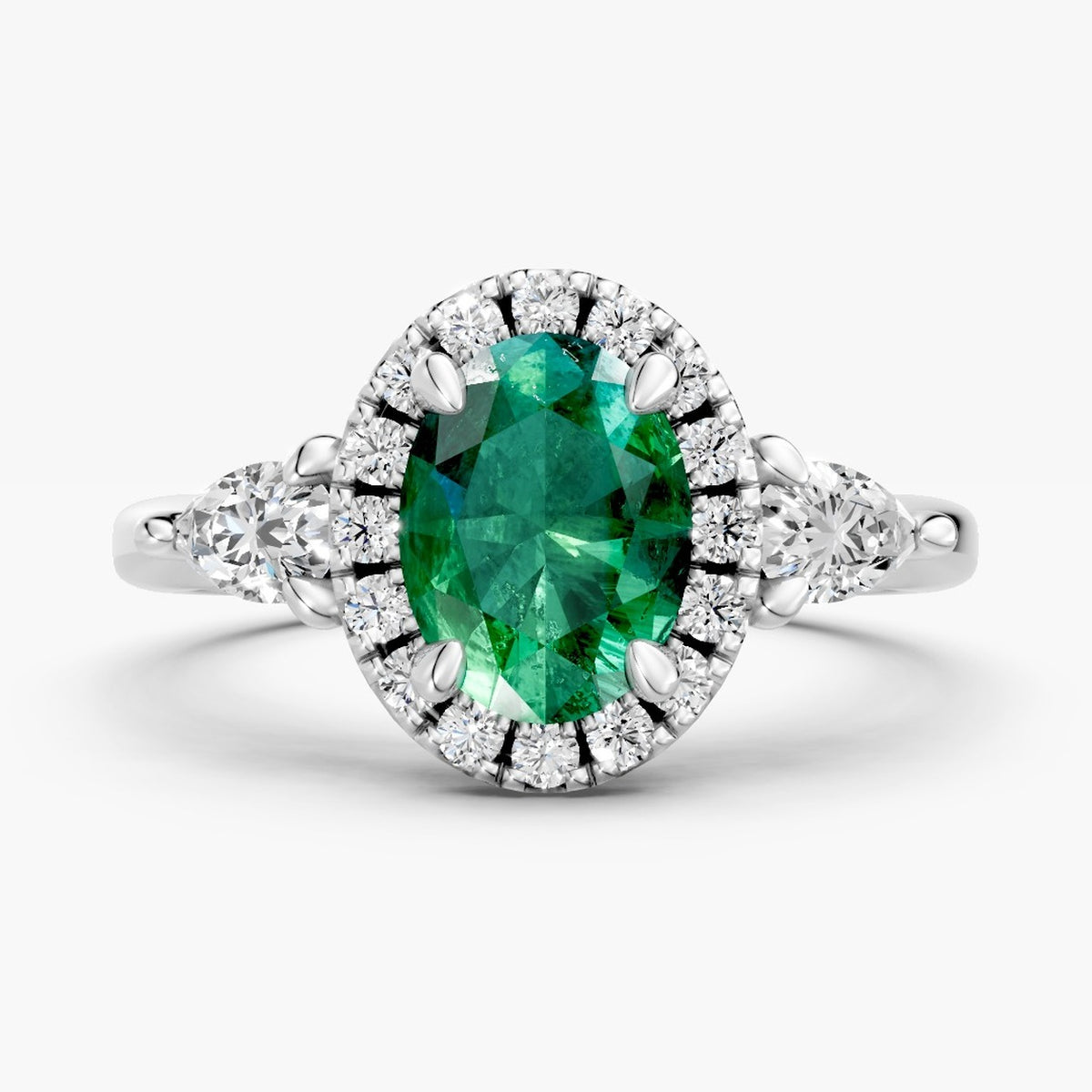 ZRT037 diamantring med grøn oval lab-grown diamant, halo og dråbesten i 14 kt. hvidguld, forfra